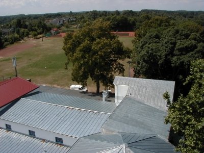 Vom Turm, Sporthalle
Keywords: Dietzenbach Rundgang Spaziergang Aussichtsturm Sporthalle