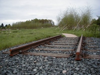 Geschichtspfad
Keywords: Dietzenbach Rundgang Spaziergang FrÃ¼hling Geschichtspfad