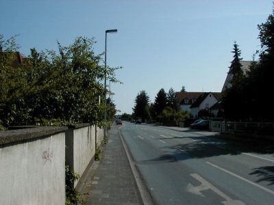 HaubtstraÃŸe - Steinberg
Keywords: Dietzenbach Rundgang Spaziergang Sommer HaubtstraÃŸe Steinberg