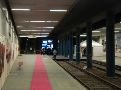 Keywords: Documenta 14 Kassel Bahnhof unterirdisch ehemalig