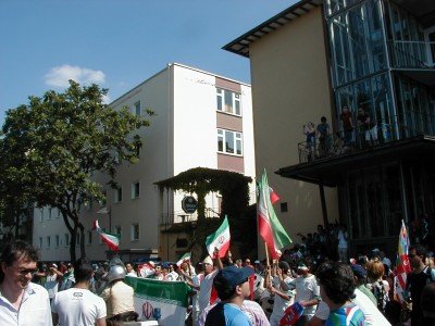 Fan Fest (Haus der Jugend)
Keywords: Frankfurt Main Fussballweltmaisterschaft FuÃŸballweltmeisterschaft WM Portugal Iran Fussball FuÃŸball Fussballspiel FuÃŸballspiel Fan Fest Haus der Jugend